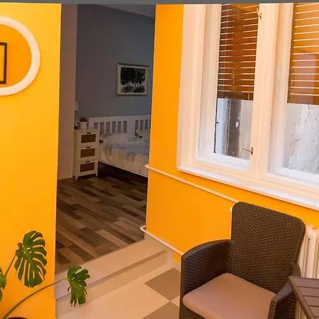 Apartments Girasole Novi Sad Oda fotoğraf
